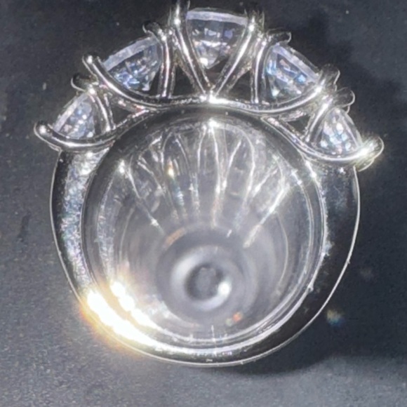 Symmetrical Silver  Five Stone  Zirconia Wedding Band Size 7 - Picture 3 of 16